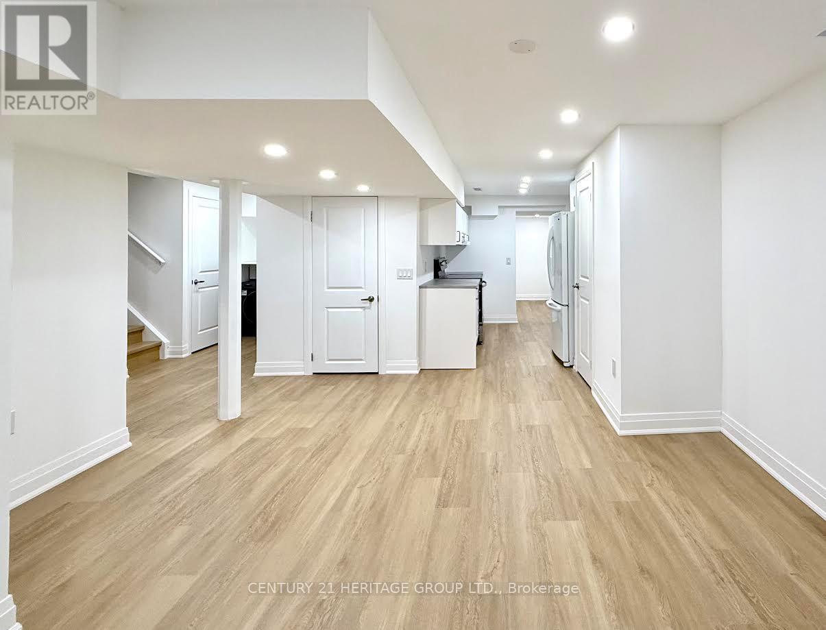 Bsmnt - 72 Laurier Avenue, Richmond Hill, Ontario  L4E 4P5 - Photo 5 - N12314116
