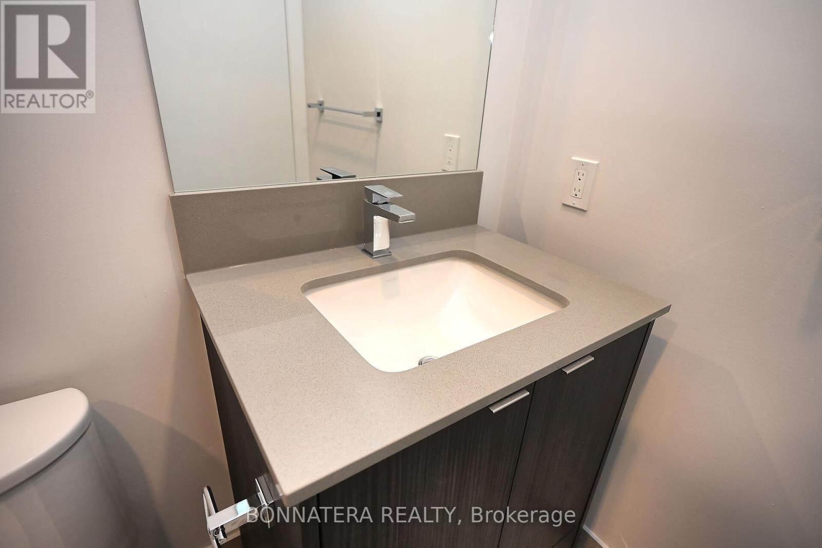 1703 - 4130 Parkside Village Drive, Mississauga, Ontario  L5B 0L7 - Photo 27 - W12330294