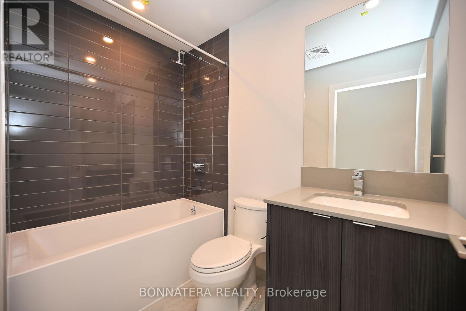 1703 - 4130 Parkside Village Drive, Mississauga, Ontario  L5B 0L7 - Photo 24 - W12330294