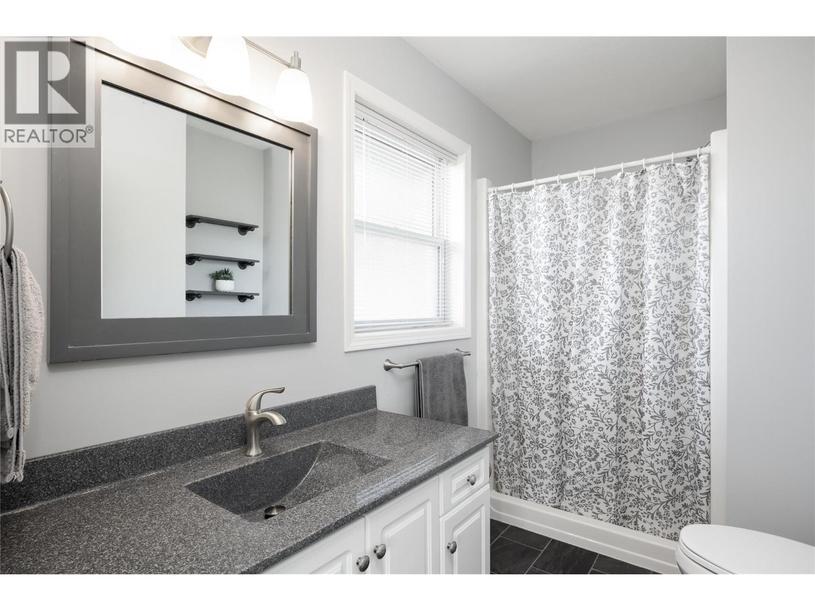 16865 COMMONAGE Road Lake Country Photo 23