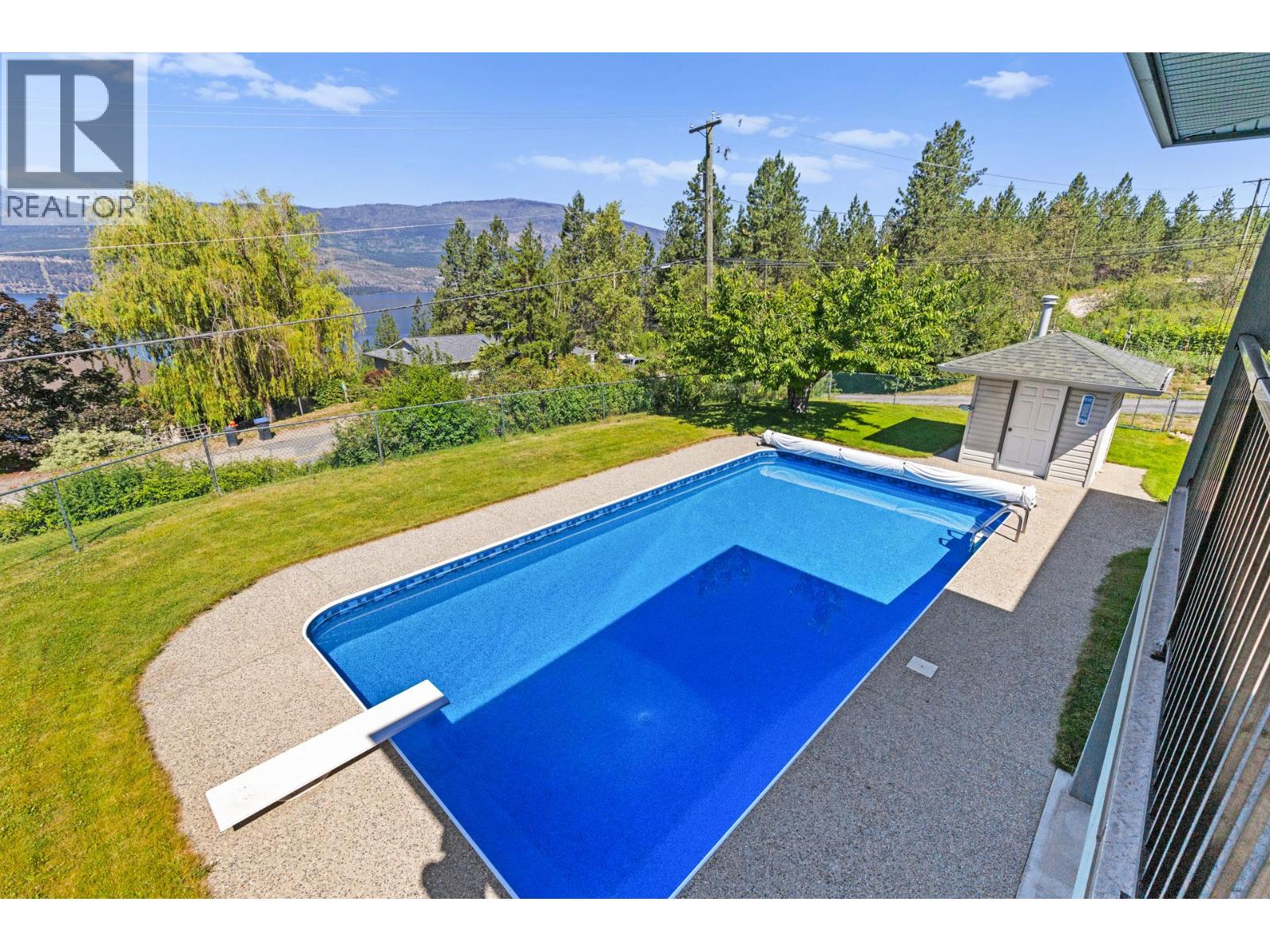 16865 COMMONAGE Road Lake Country Photo 2