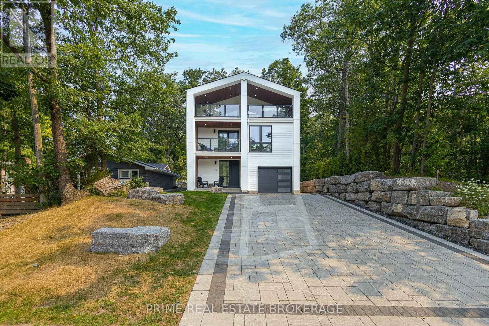 Property at 35 WALKER STREET image 2