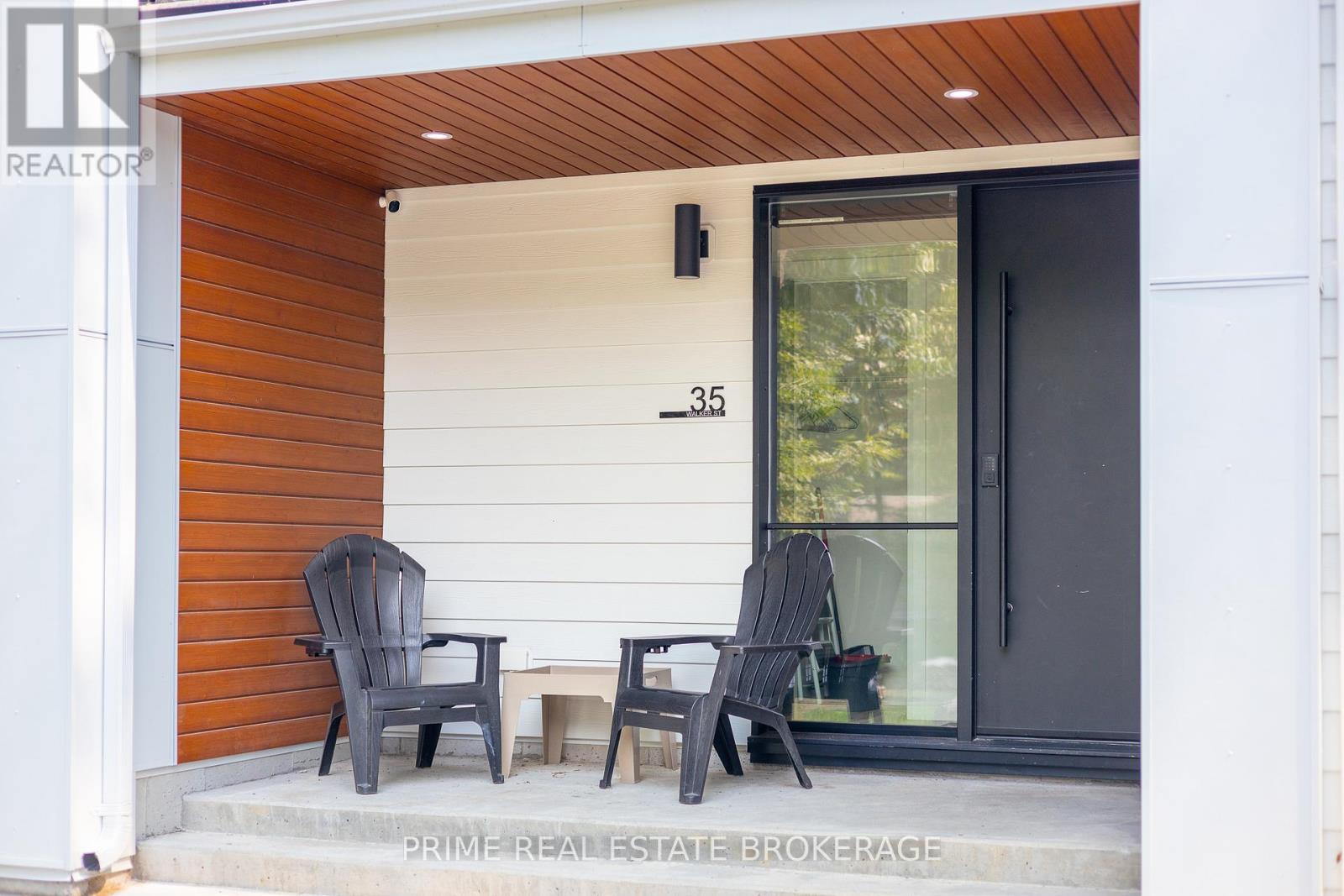 35 Walker Street, Lambton Shores, Ontario  N0M 1T0 - Photo 6 - X12293647