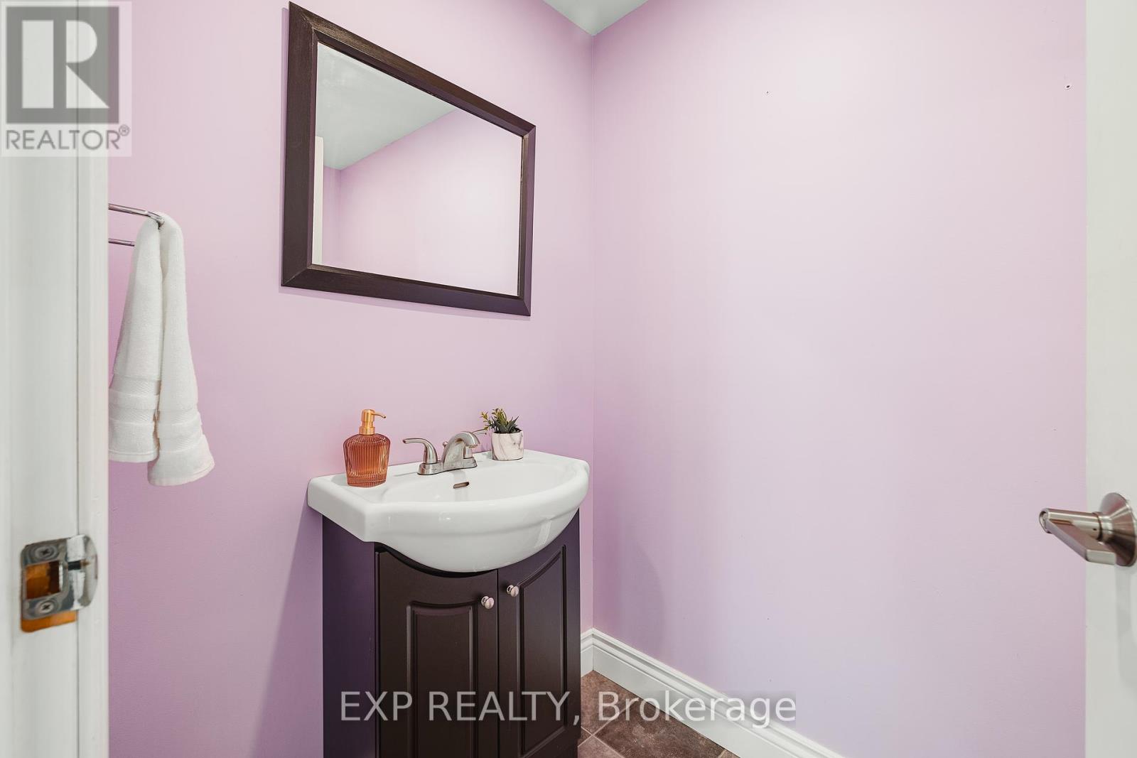 505 Wallace Avenue S, North Perth, Ontario  N4W 1Y6 - Photo 15 - X12330351