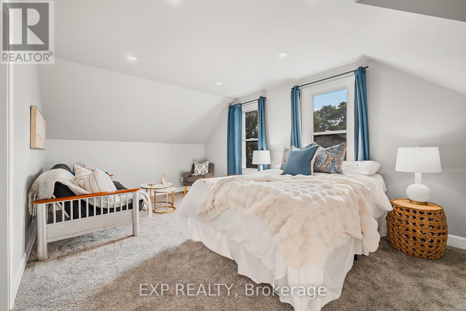 505 Wallace Avenue S, North Perth, Ontario  N4W 1Y6 - Photo 18 - X12330351