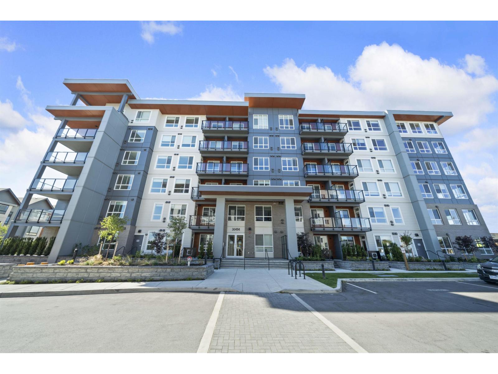 502 30494 Cardinal Avenue, Abbotsford, British Columbia  V2T 0A5 - Photo 2 - R3033012