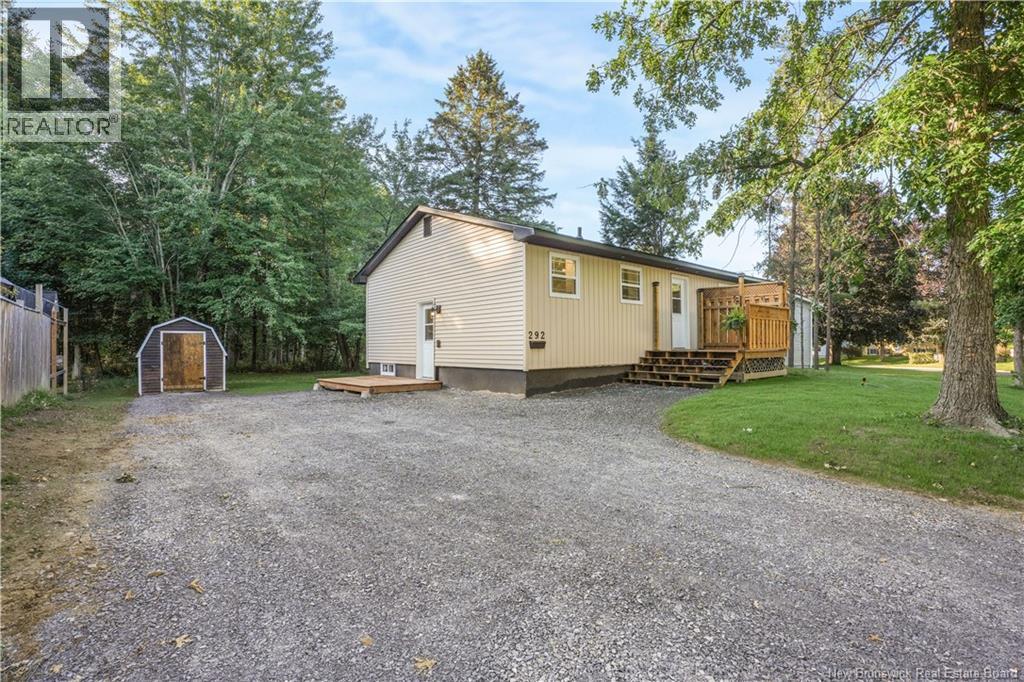Property at 292 MacPherson Street image 2