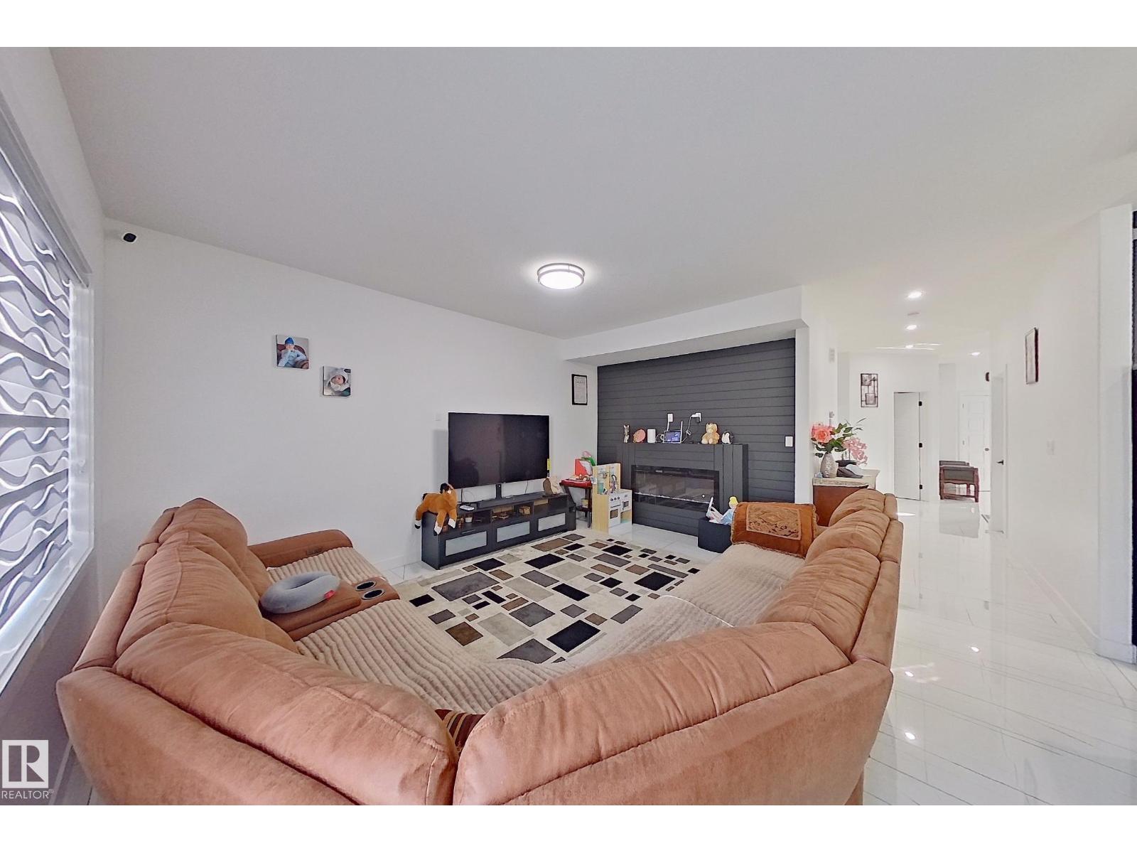 2538 14a Nw, Edmonton, Alberta  T6T 2T6 - Photo 7 - E4451663