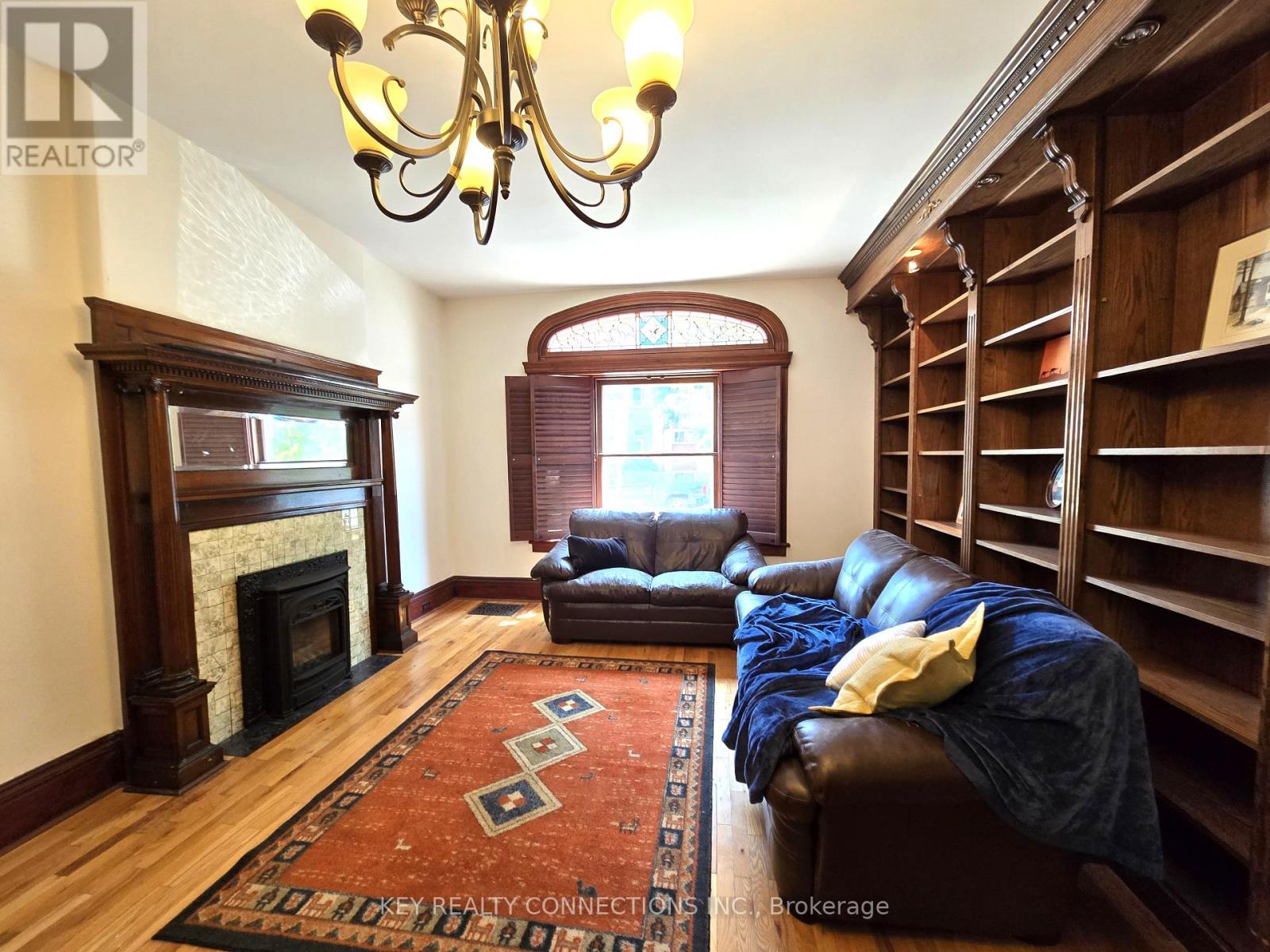 208 King Street E, Kingston, Ontario  K7L 3A4 - Photo 10 - X12316570