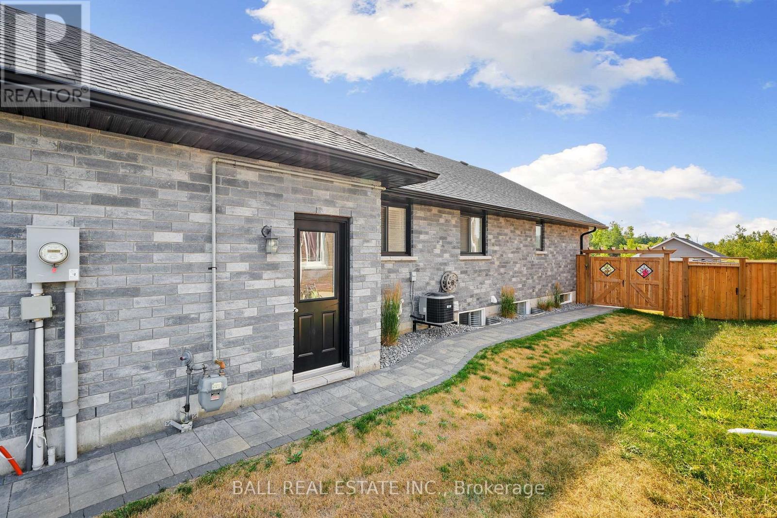 3 Darrell Drain Crescent, Asphodel-Norwood, Ontario K0L 2V0 - Photo 12 - X12330633