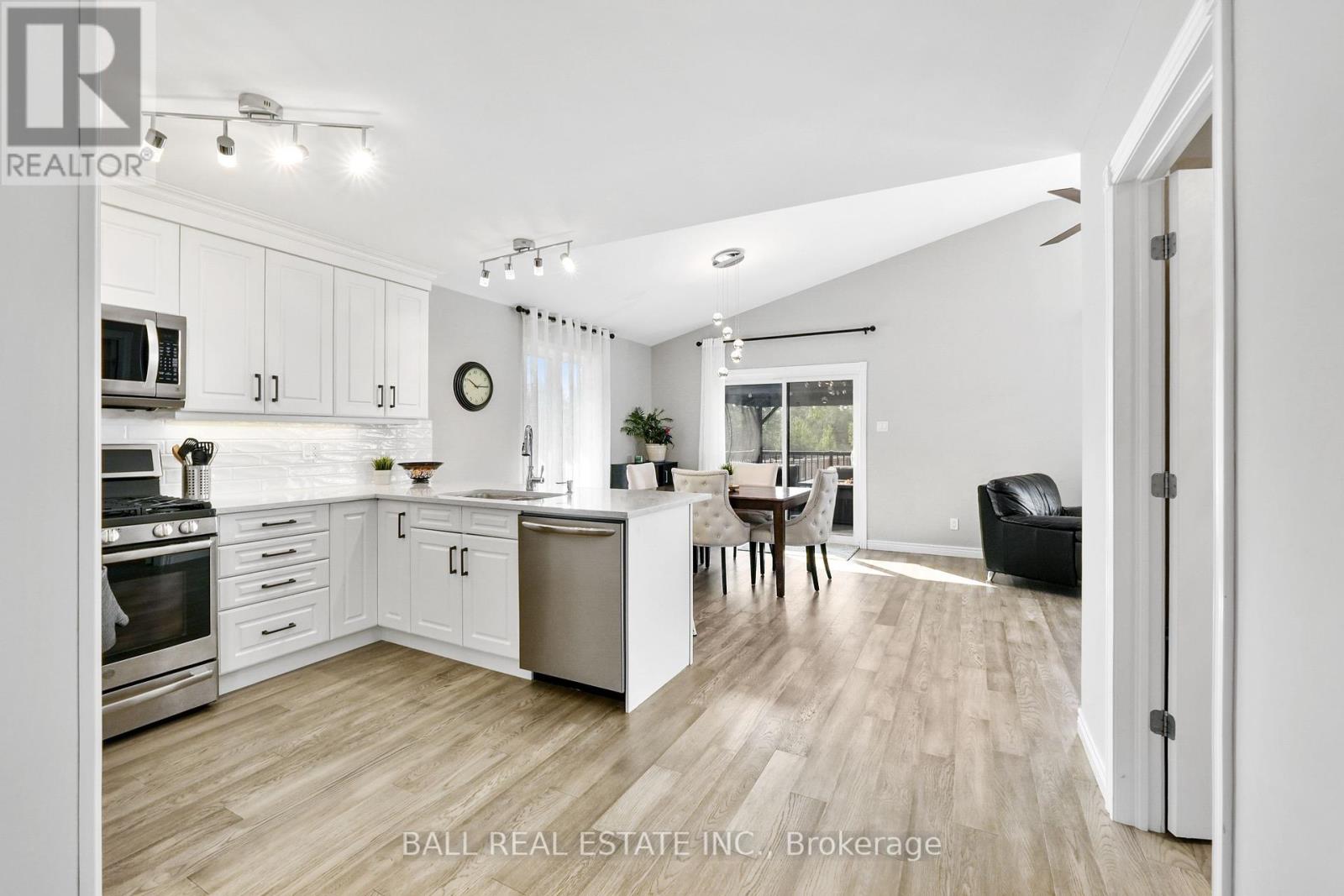 3 Darrell Drain Crescent, Asphodel-Norwood, Ontario K0L 2V0 - Photo 32 - X12330633