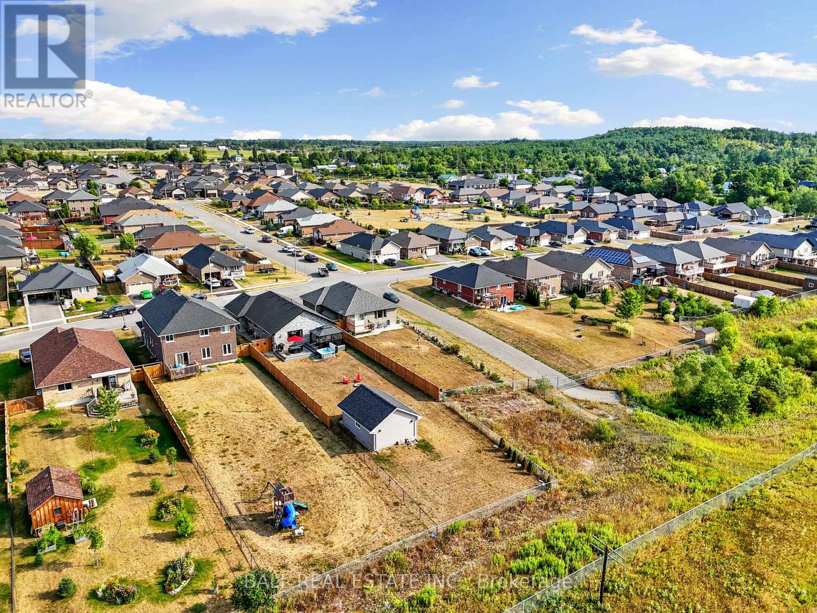 3 Darrell Drain Crescent, Asphodel-Norwood, Ontario K0L 2V0 - Photo 4 - X12330633