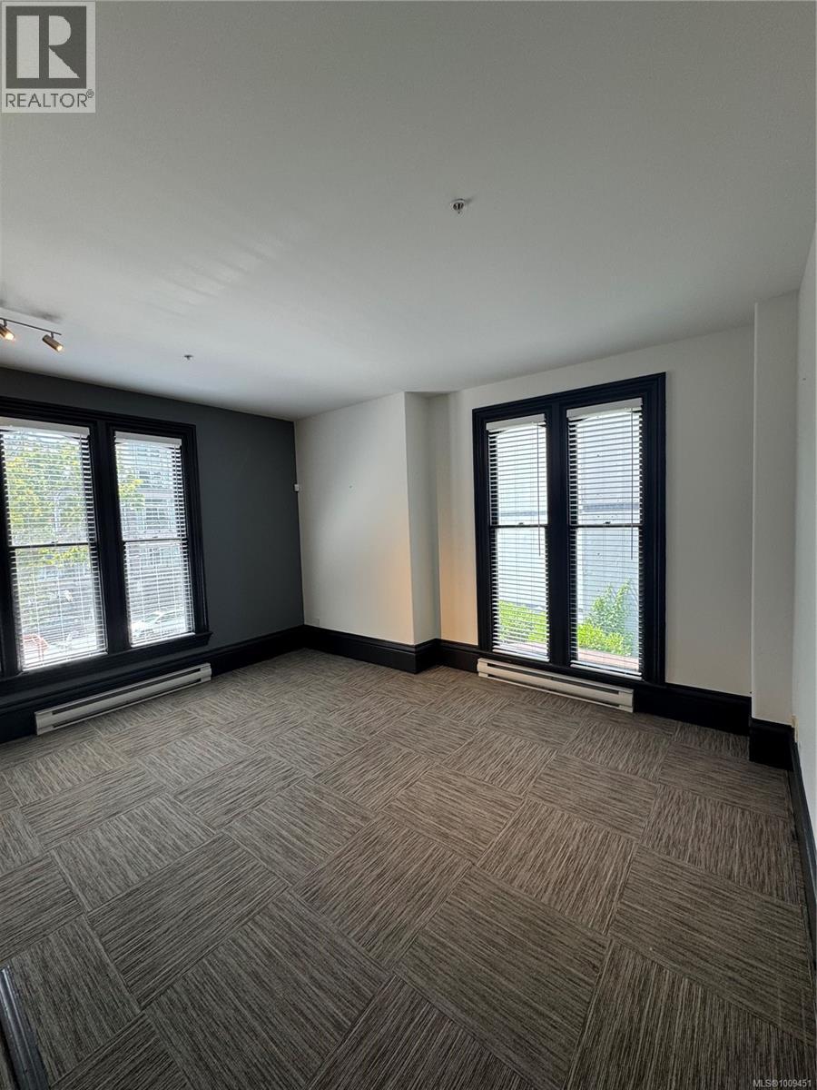 1124 Fort St, Victoria, British Columbia  V8V 3K8 - Photo 6 - 1009451