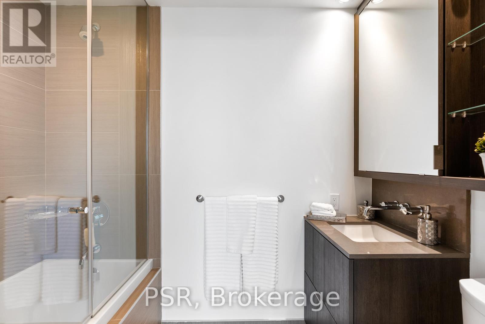 1206 - 2 St Thomas Street, Toronto, Ontario  M5S 2Z1 - Photo 18 - C12330506