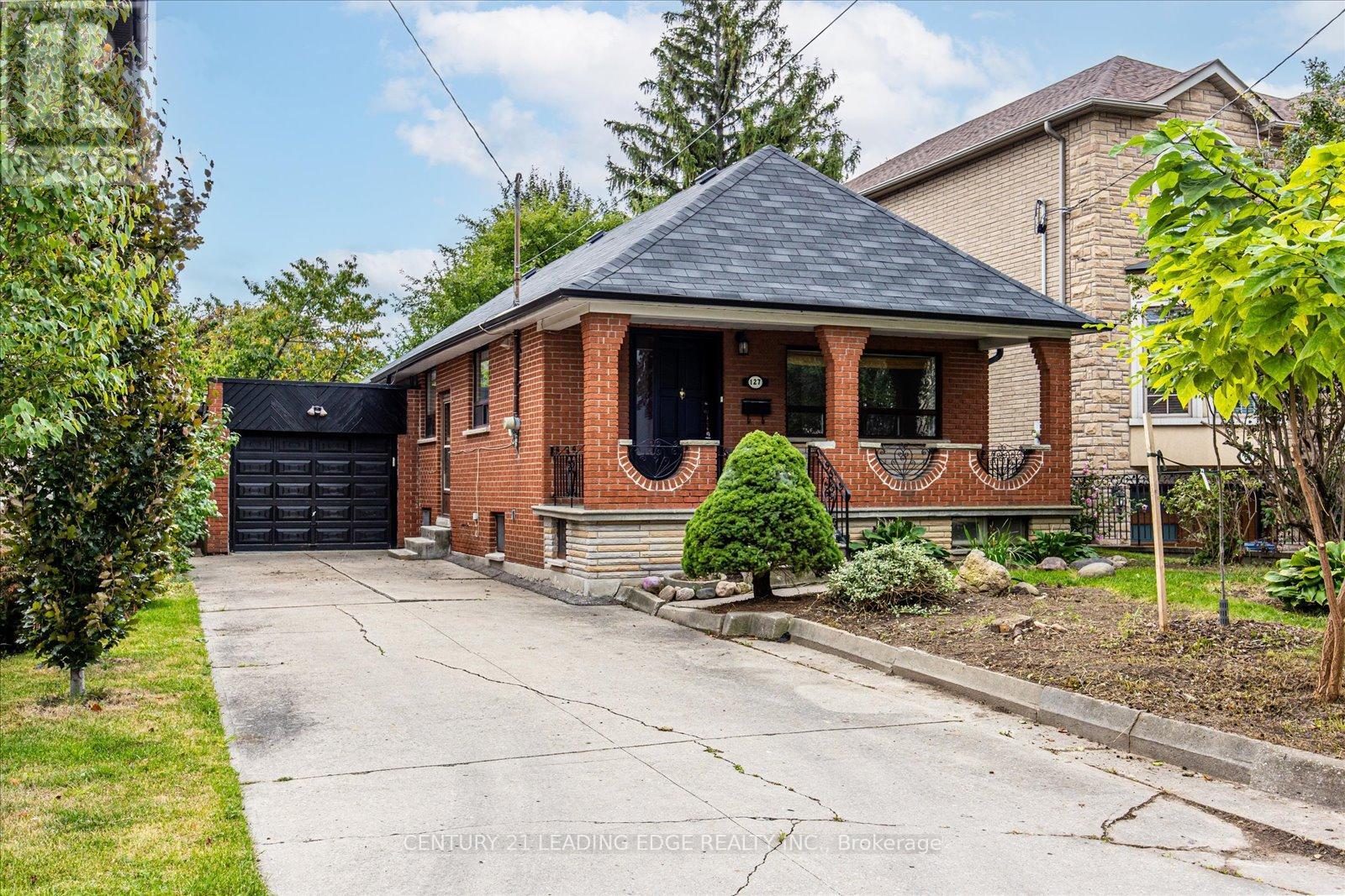 127 GLEN PARK AVENUE, Toronto, Ontario