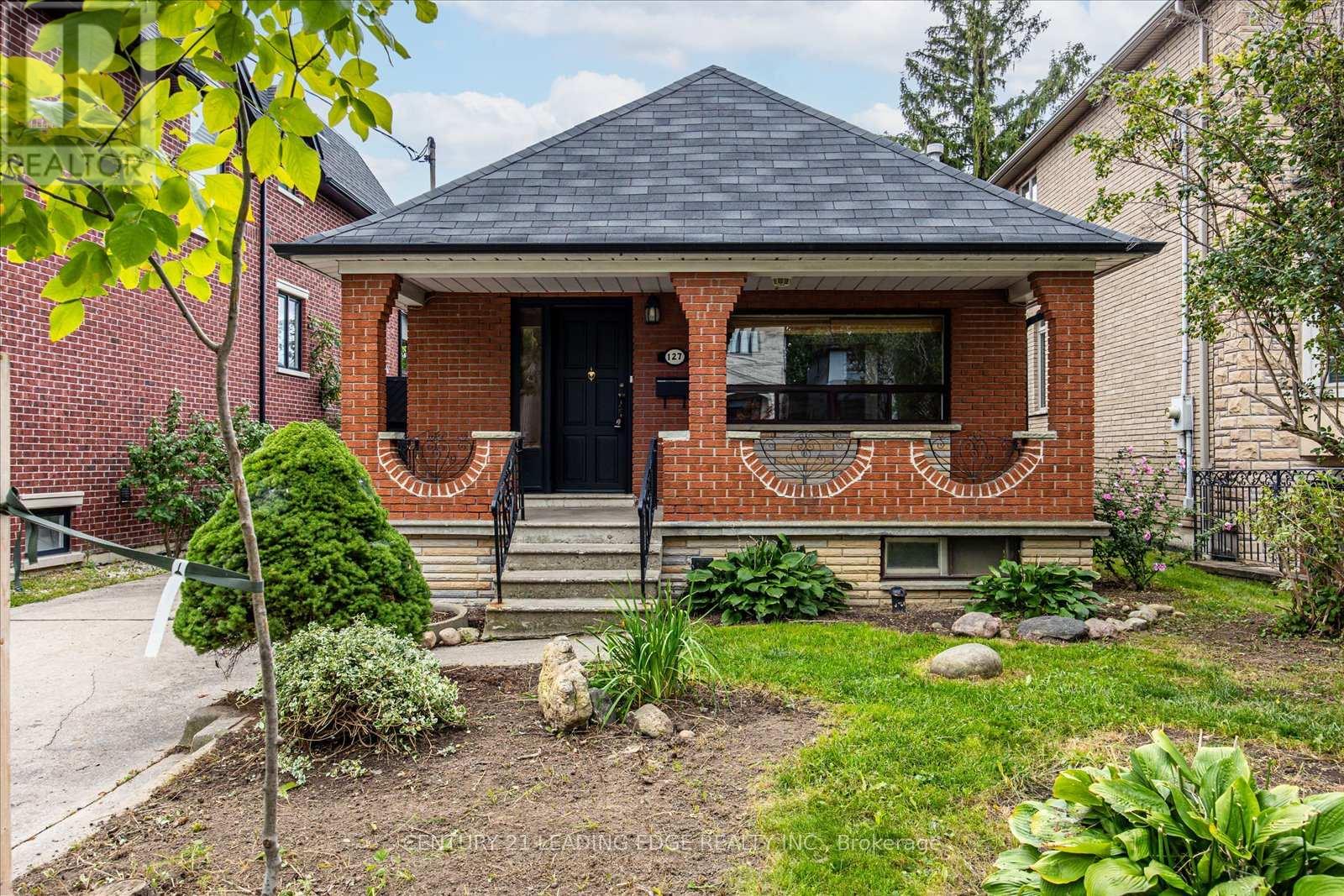 127 Glen Park Avenue, Toronto, Ontario  M6B 2C6 - Photo 2 - C12330554