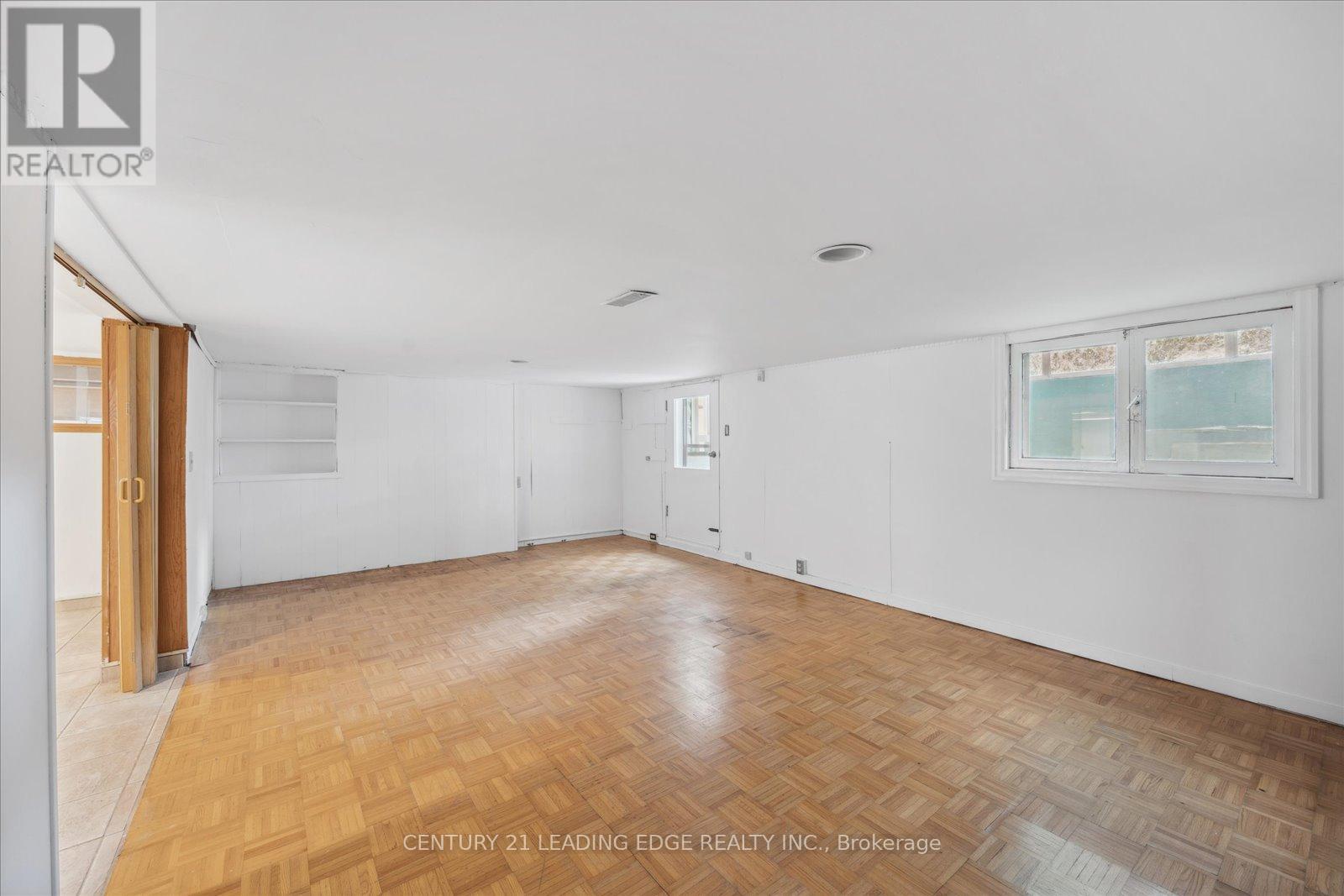 127 Glen Park Avenue, Toronto, Ontario  M6B 2C6 - Photo 35 - C12330554