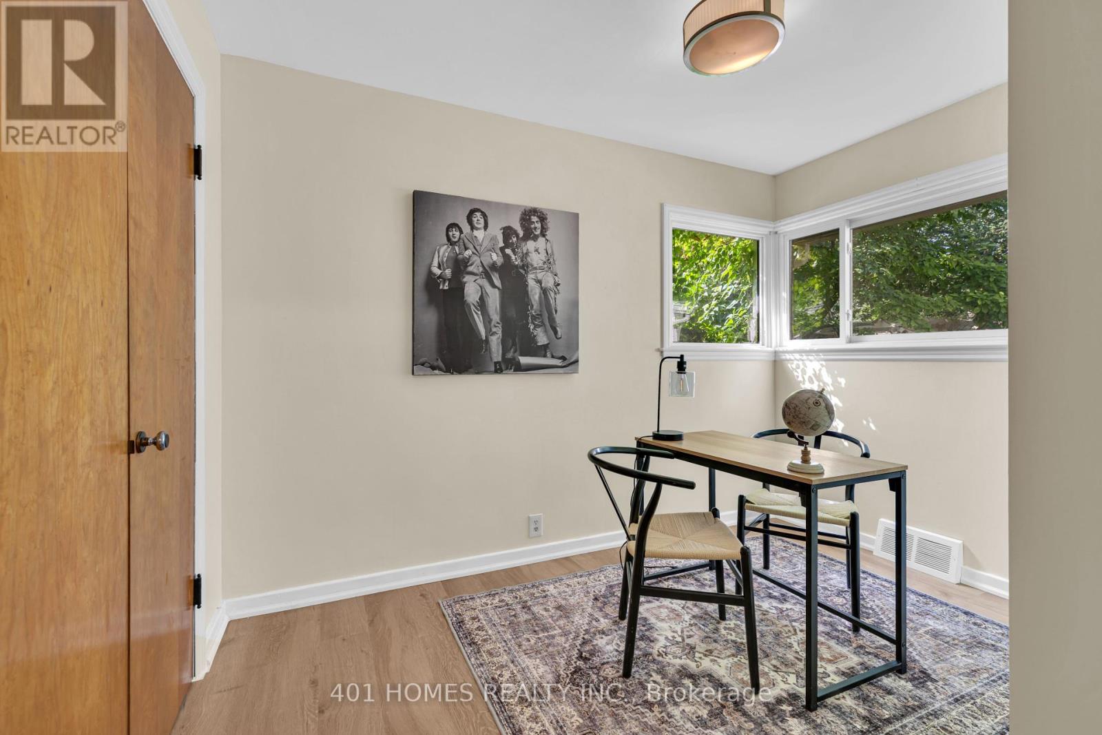 3711 Dandurand Boulevard, Windsor, Ontario  N9E 2G4 - Photo 11 - X12330412