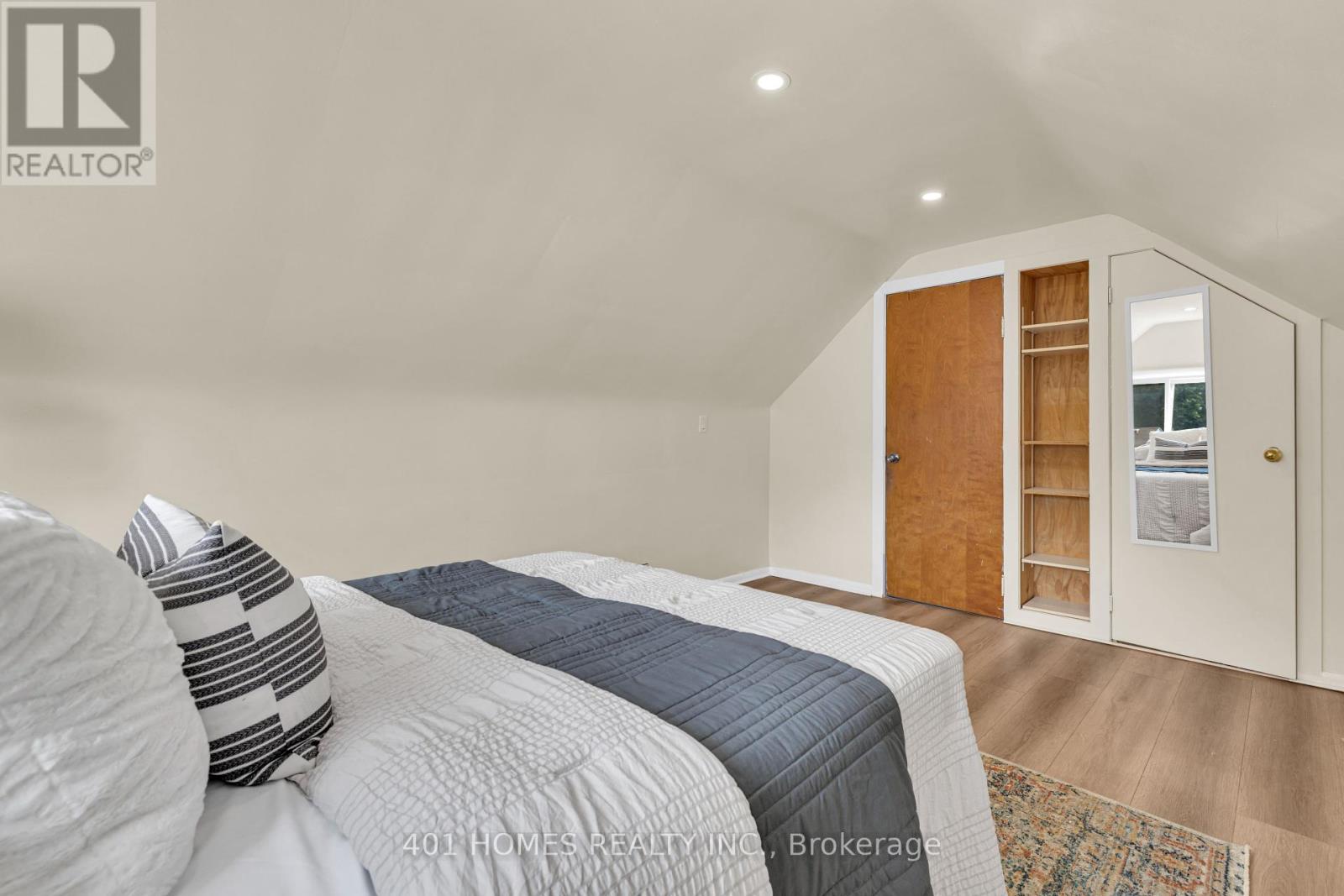 3711 Dandurand Boulevard, Windsor, Ontario  N9E 2G4 - Photo 13 - X12330412