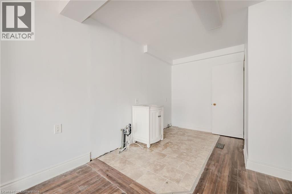 1345 Main Street E, Hamilton, Ontario  L8K 1B6 - Photo 11 - 40758194