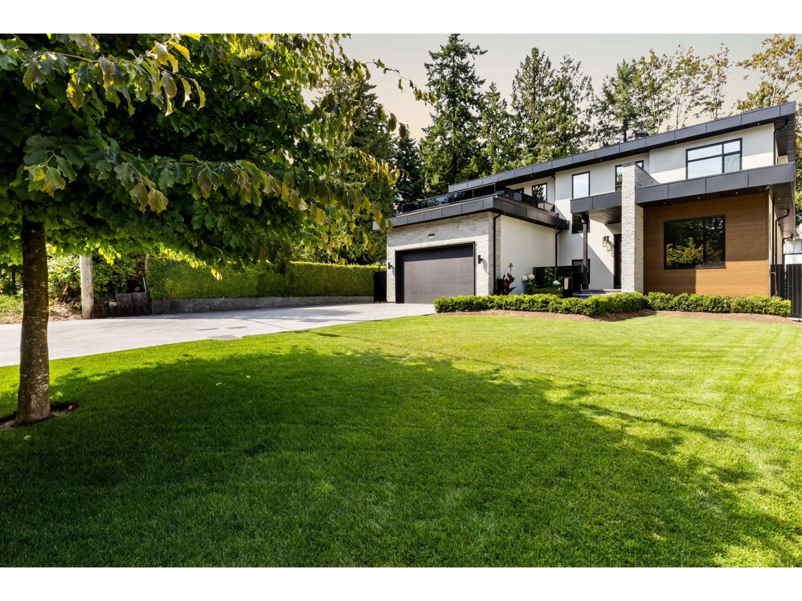Property at 13093 98A AVENUE image 4