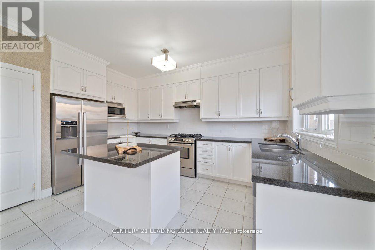 324 Chatfield Drive S, Vaughan, Ontario  L4L 1A6 - Photo 10 - N12330484