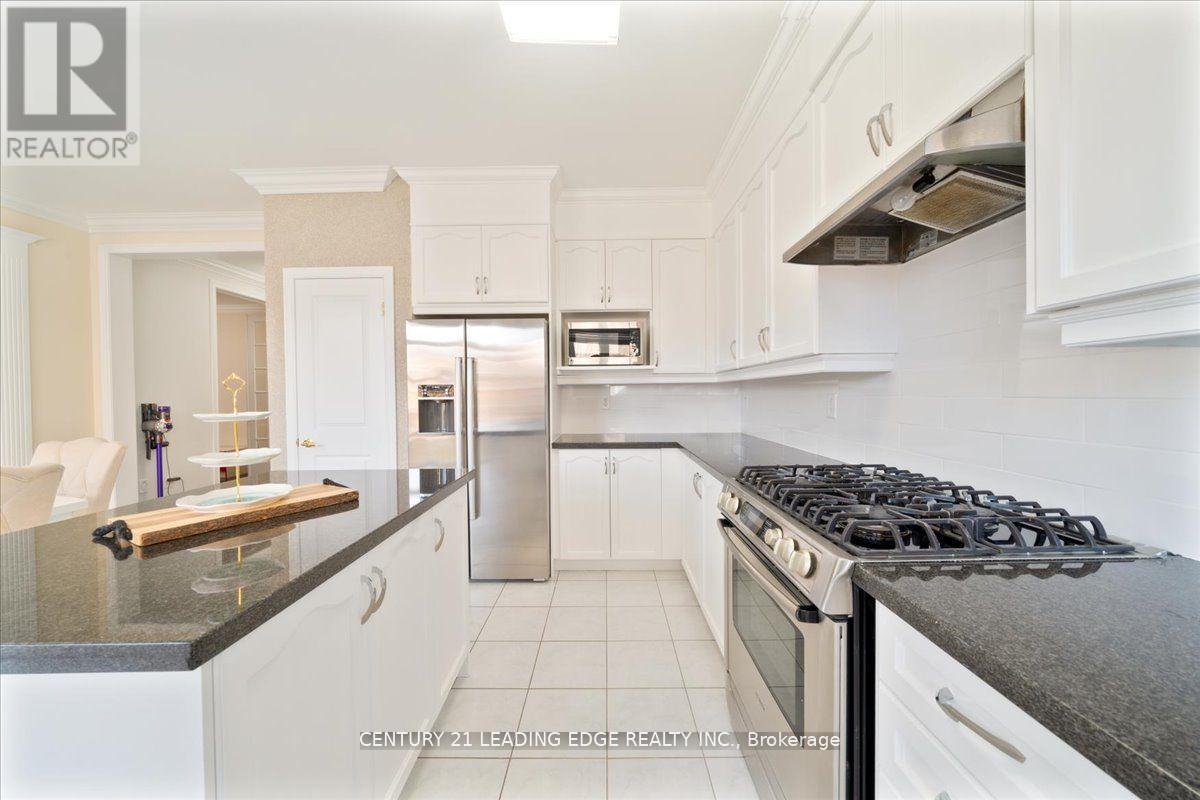 324 Chatfield Drive S, Vaughan, Ontario  L4L 1A6 - Photo 11 - N12330484