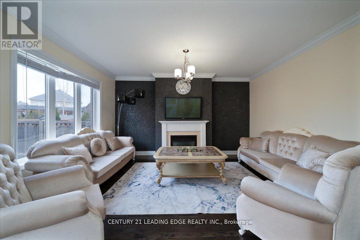 324 Chatfield Drive S, Vaughan, Ontario  L4L 1A6 - Photo 13 - N12330484