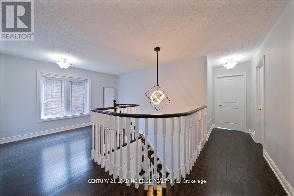 324 Chatfield Drive S, Vaughan, Ontario  L4L 1A6 - Photo 15 - N12330484