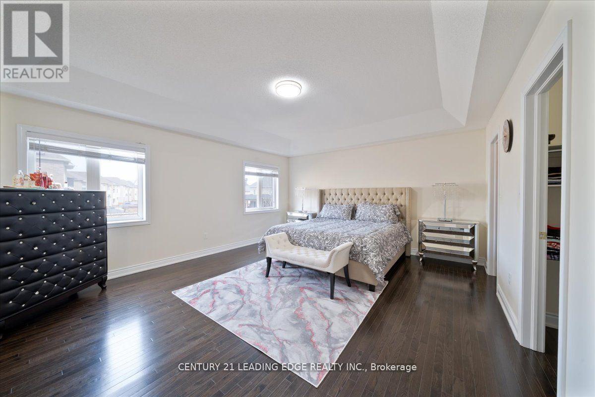 324 Chatfield Drive S, Vaughan, Ontario  L4L 1A6 - Photo 16 - N12330484