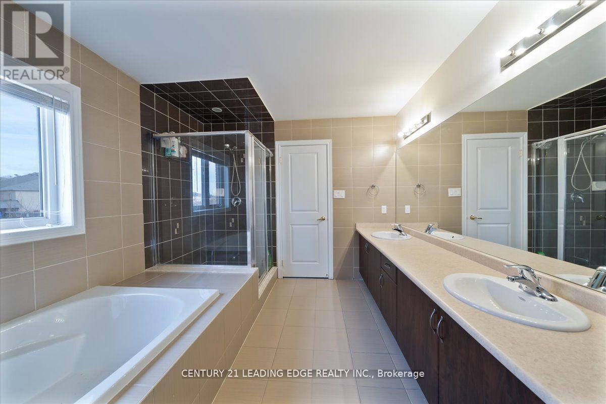324 Chatfield Drive S, Vaughan, Ontario  L4L 1A6 - Photo 18 - N12330484