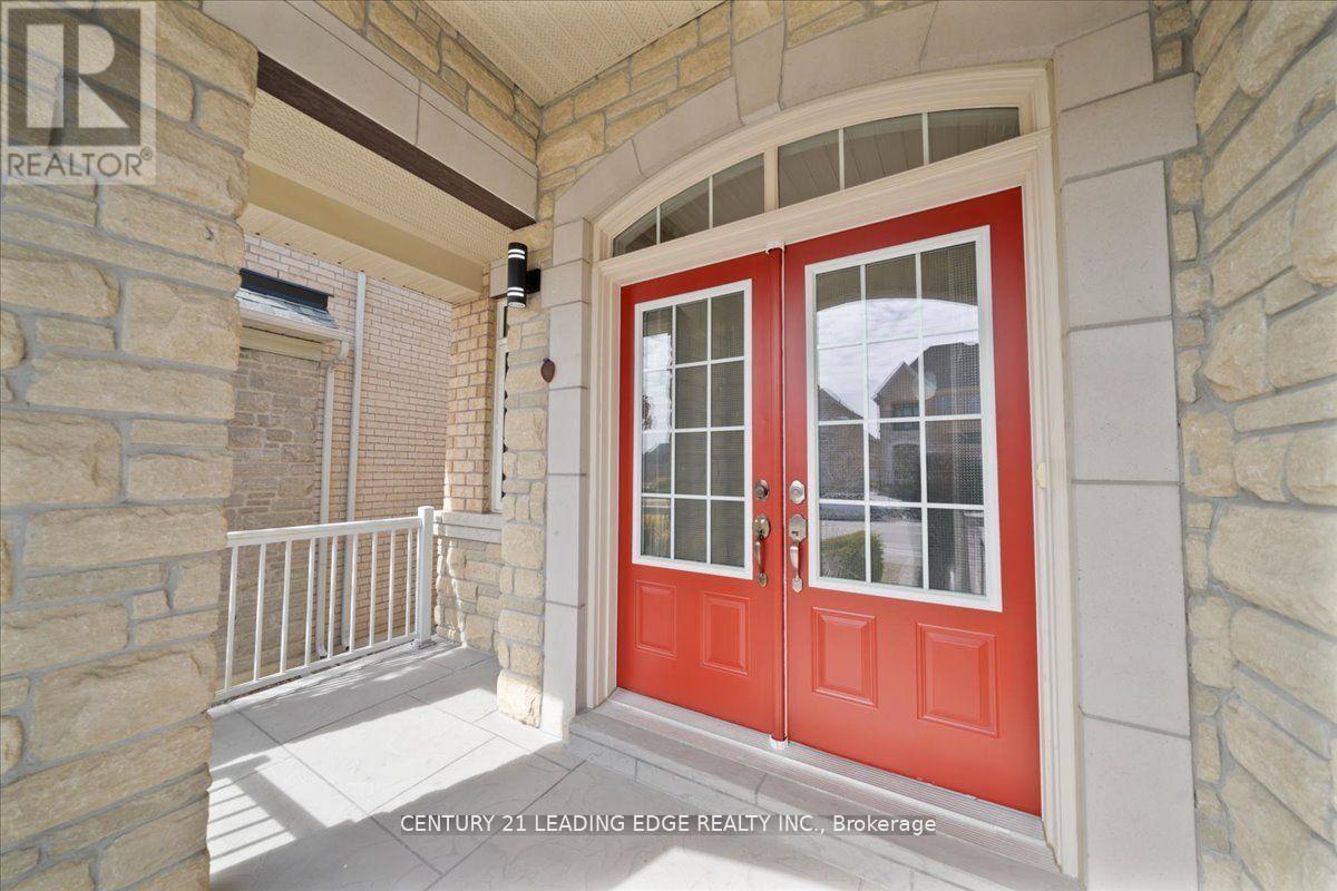 324 Chatfield Drive S, Vaughan, Ontario  L4L 1A6 - Photo 2 - N12330484