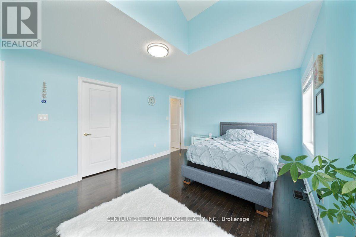 324 Chatfield Drive S, Vaughan, Ontario  L4L 1A6 - Photo 21 - N12330484