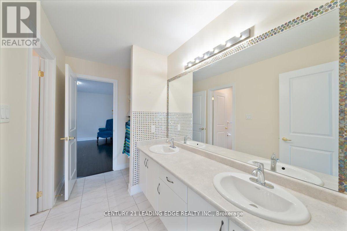 324 Chatfield Drive S, Vaughan, Ontario  L4L 1A6 - Photo 25 - N12330484