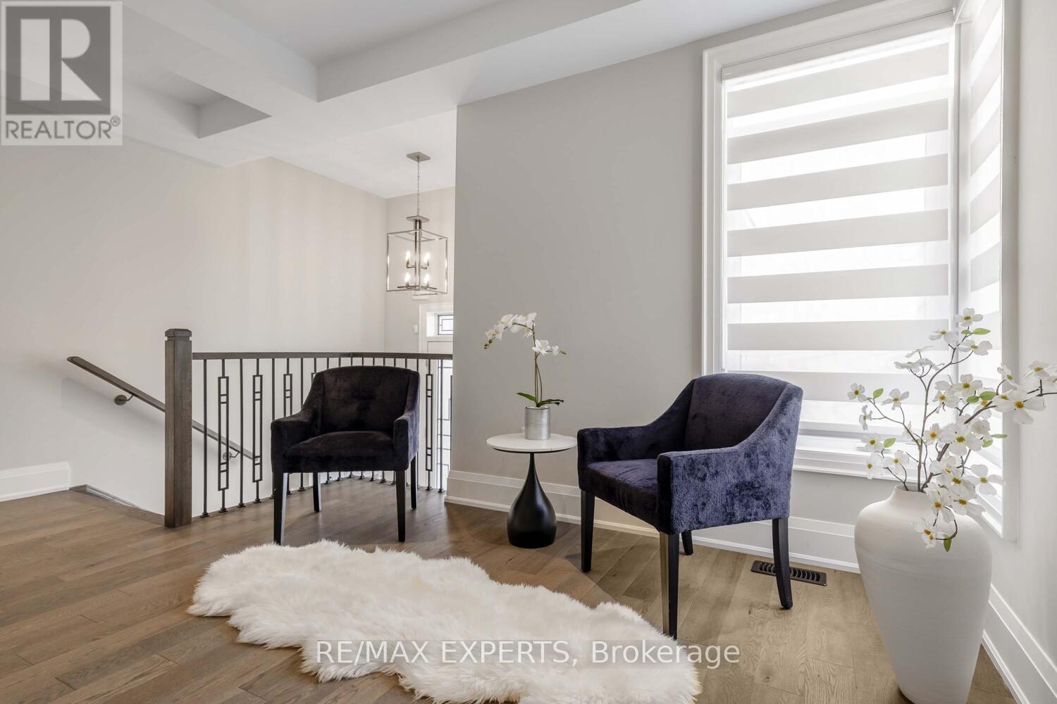 Property at 75 BETHPAGE CRESCENT image 5