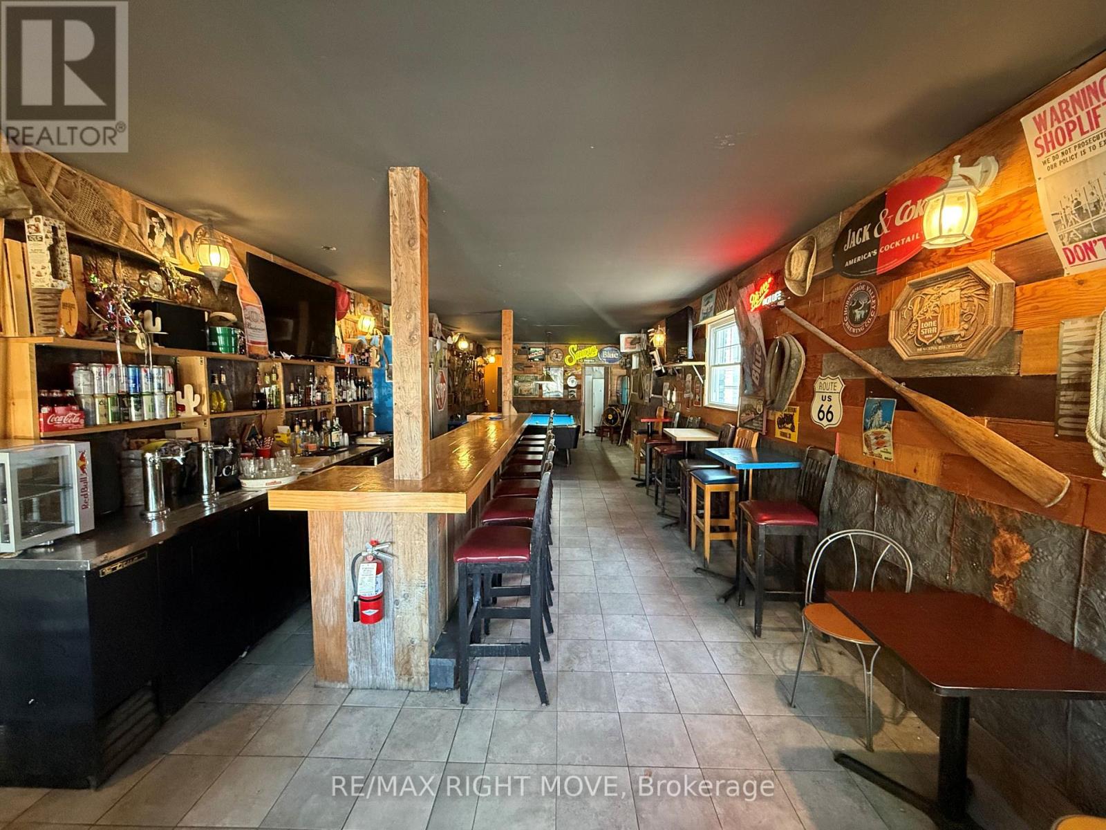 177 Mississaga Street E, Orillia, Ontario  L3V 1V8 - Photo 3 - S12330488