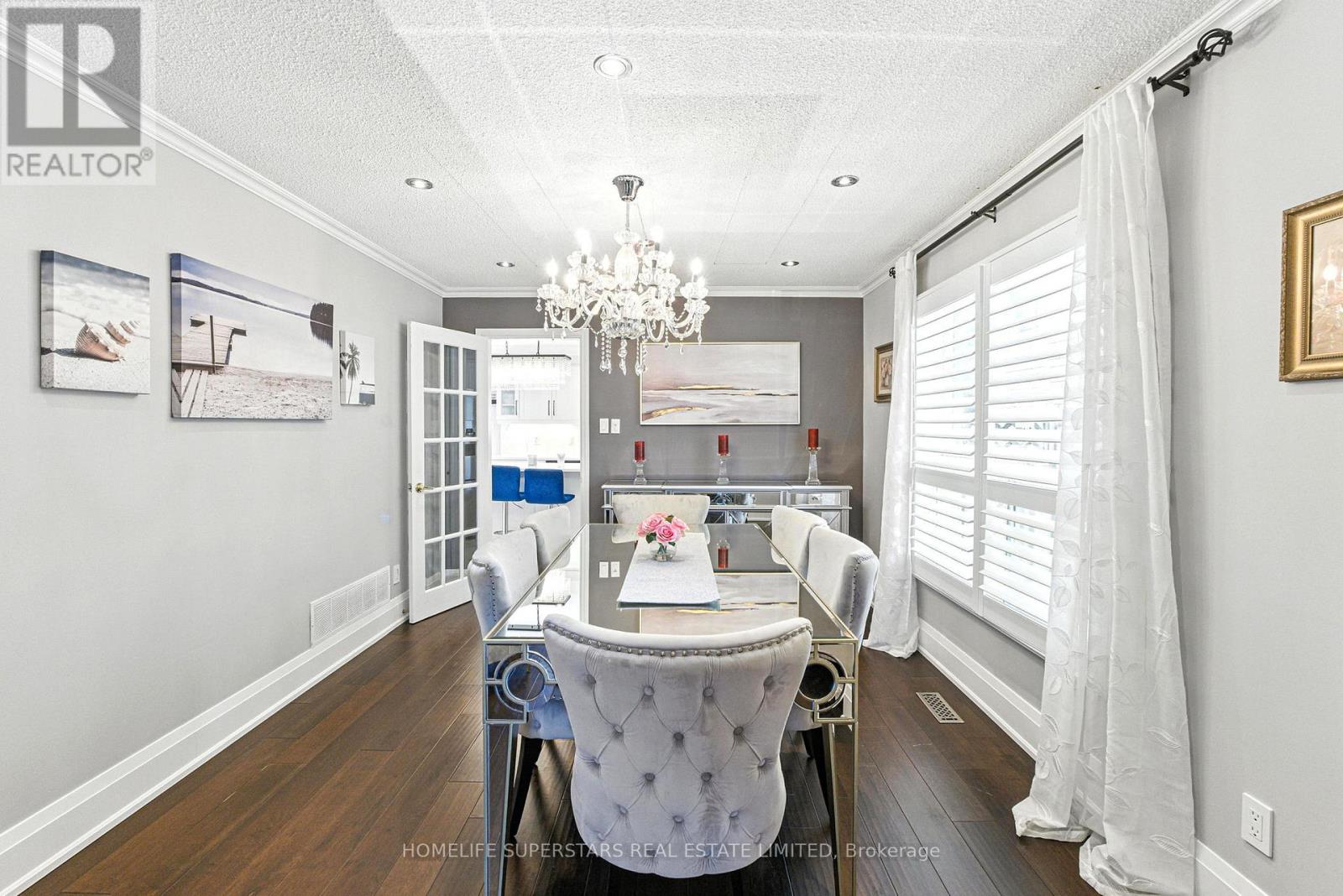 65 Nasmith Street, Brampton, Ontario  L6S 4Z6 - Photo 8 - W12330560