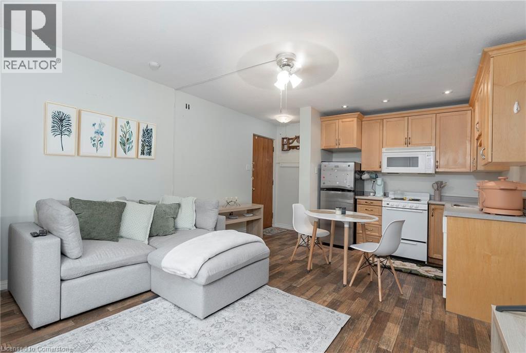 1759 King Street E Unit# 14, Hamilton, Ontario  L8K 1V6 - Photo 3 - 40758249