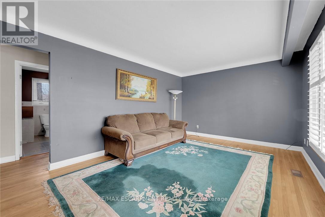 9 Gavin Drive, St. Catharines, Ontario  L2M 2X4 - Photo 16 - X12330520