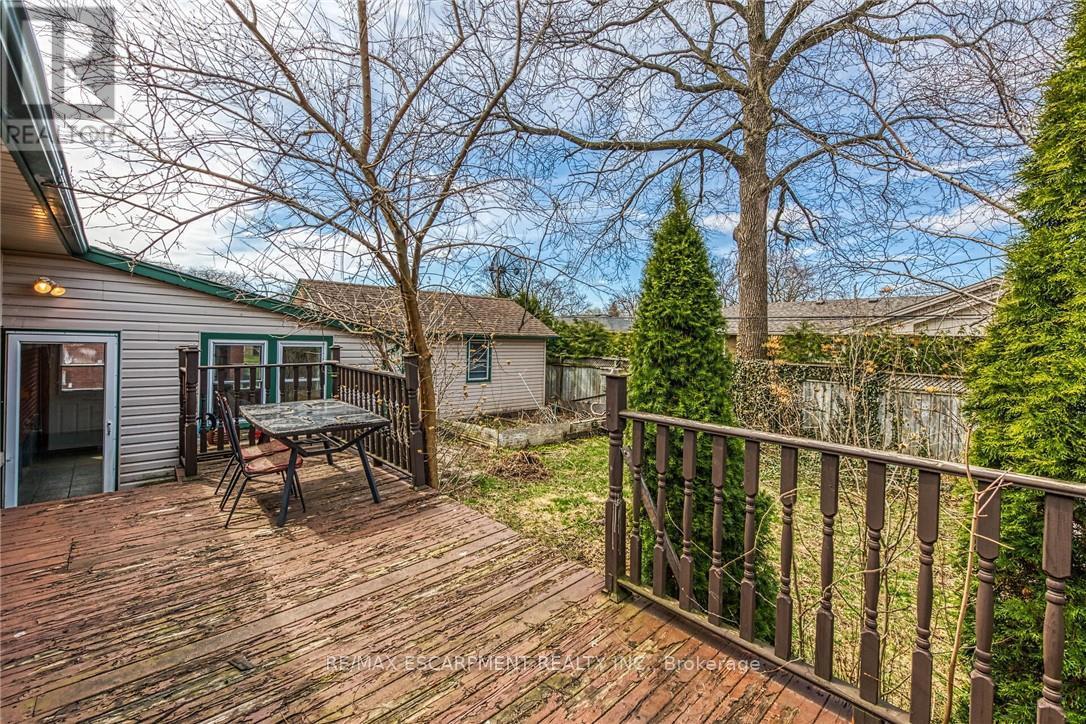 9 Gavin Drive, St. Catharines, Ontario  L2M 2X4 - Photo 42 - X12330520