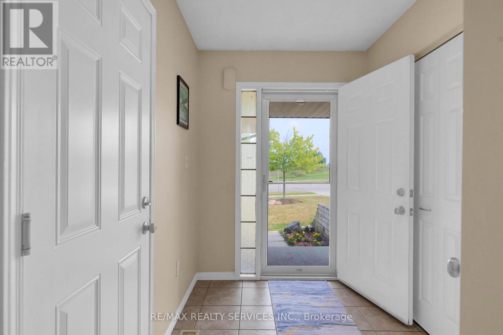Property at 36 FALLOWFIELD DRIVE image 4