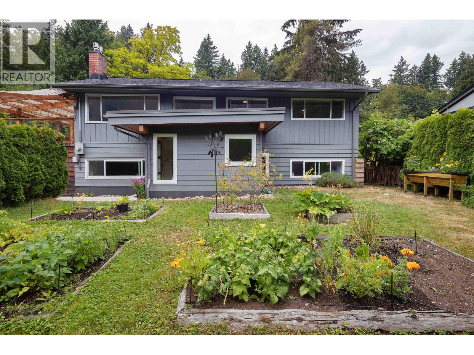 Property at 38137 WESTWAY AVENUE image 3