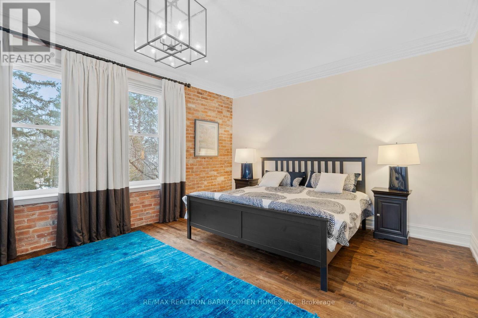 10 Pine Hill Road, Toronto, Ontario  M4W 1P6 - Photo 13 - C12330644