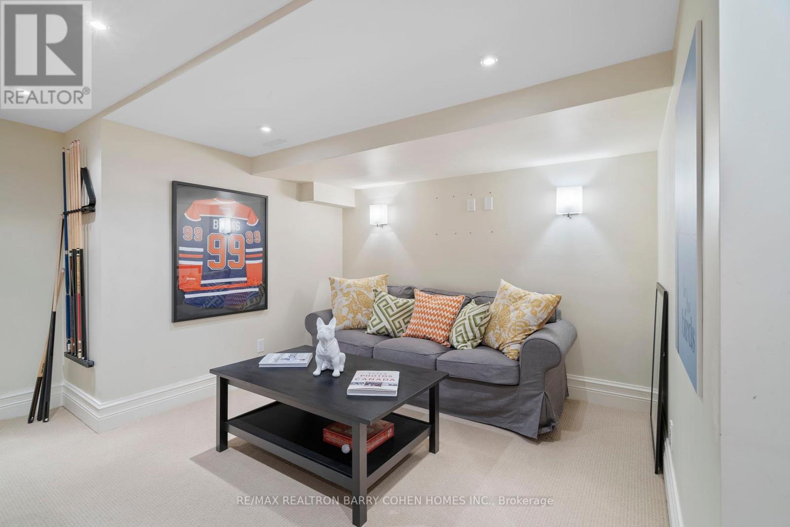 10 Pine Hill Road, Toronto, Ontario  M4W 1P6 - Photo 30 - C12330644