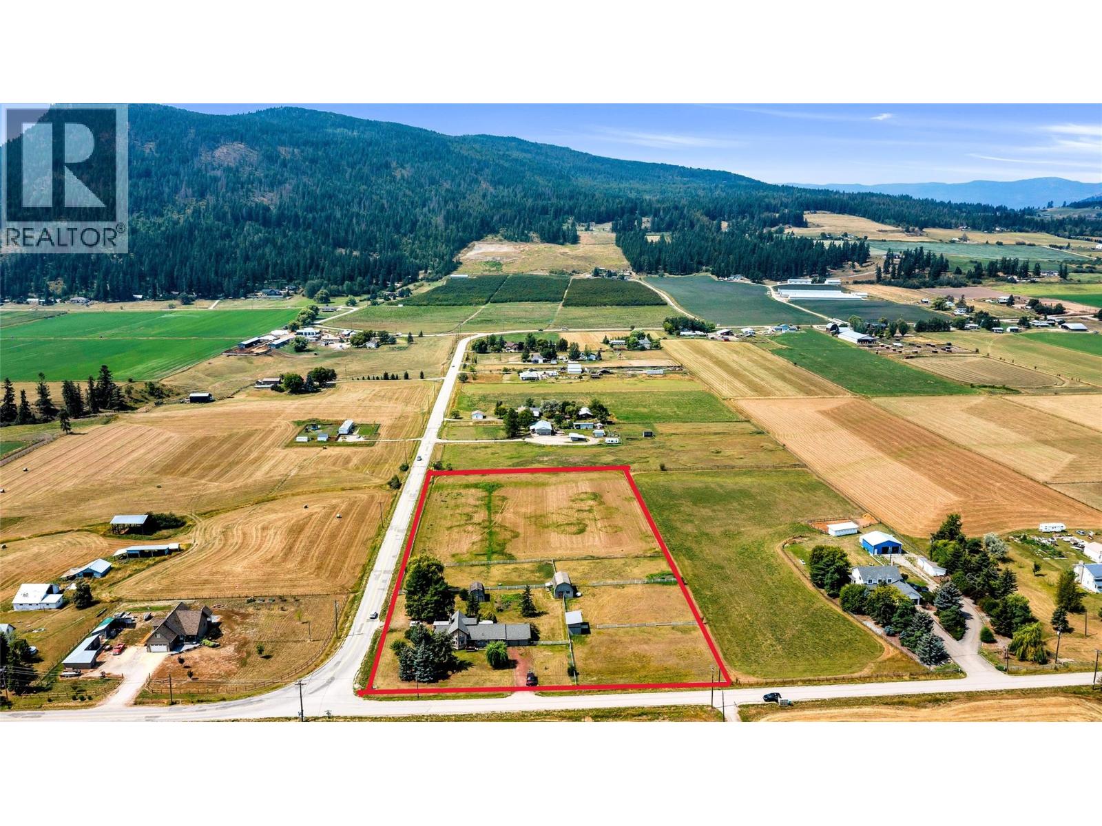 4111 Round Prairie Road, Armstrong, British Columbia  V0E 1B4 - Photo 2 - 10358611