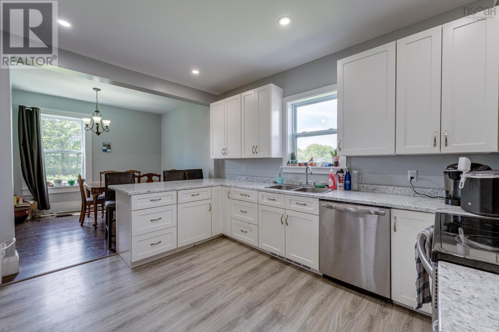 3163 Highway 1, Belliveaus Cove, Nova Scotia  B0W 1M0 - Photo 9 - 202513152