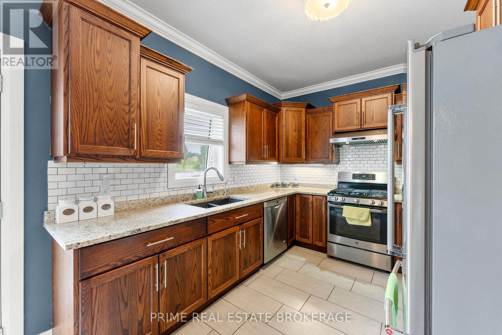95 Boyd Boulevard, Zorra, Ontario  N0M 2M0 - Photo 11 - X12330742