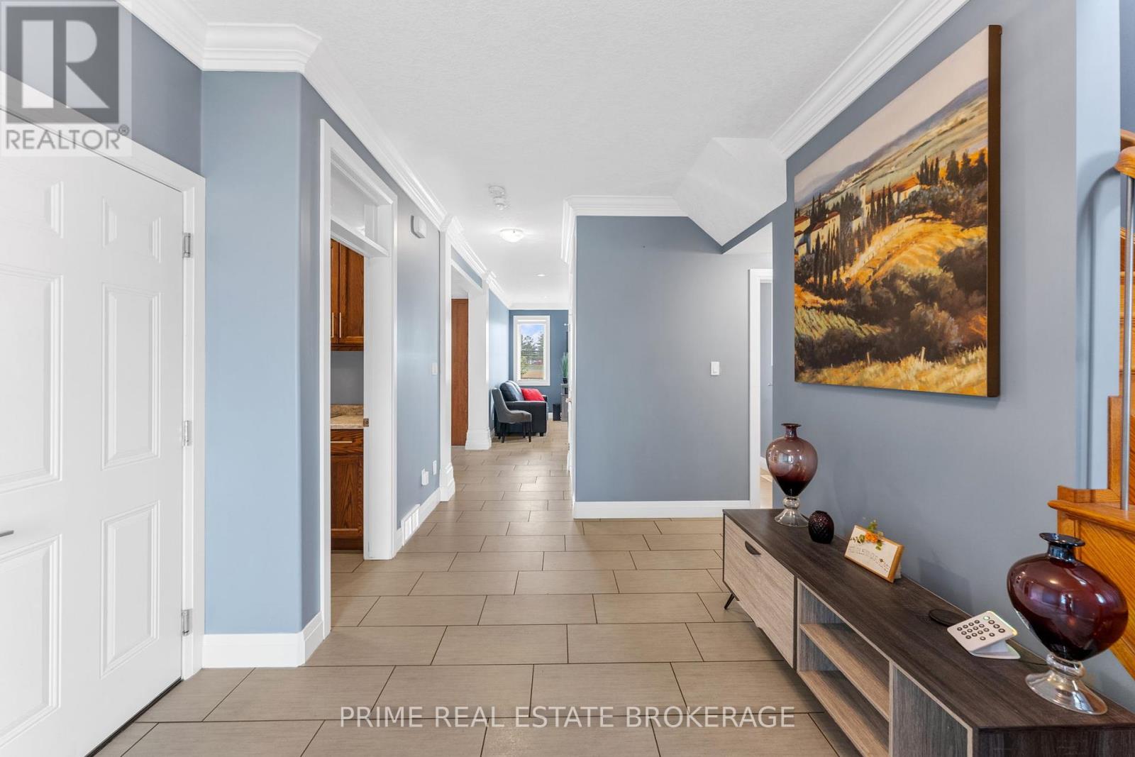 95 Boyd Boulevard, Zorra, Ontario  N0M 2M0 - Photo 3 - X12330742