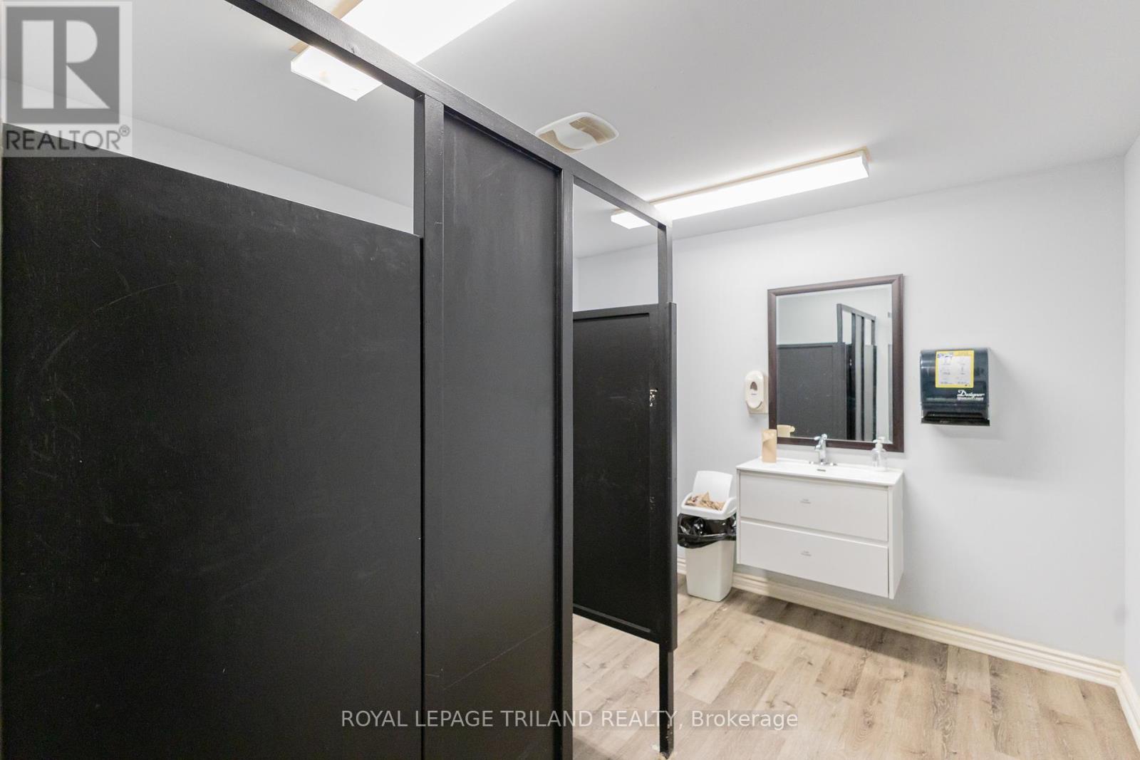 41 Main Street E, Bluewater, Ontario  N0M 2T0 - Photo 22 - X12330833