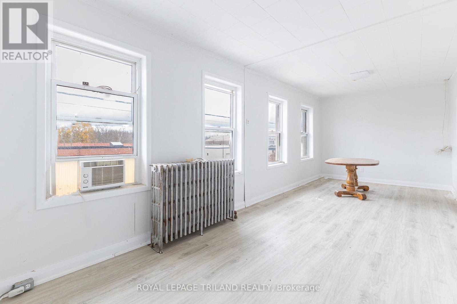 41 Main Street E, Bluewater, Ontario  N0M 2T0 - Photo 30 - X12330833